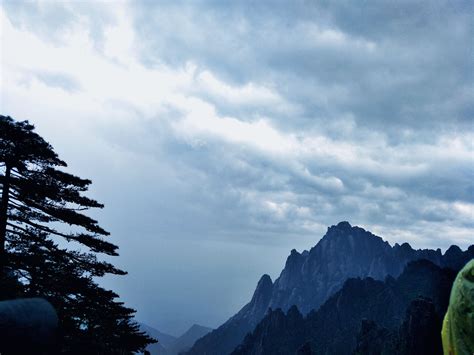 绝景黄山：超越五岳，归来无需再赏山川之美 3