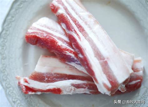 怎样判断是否为正宗黑猪肉？ 5