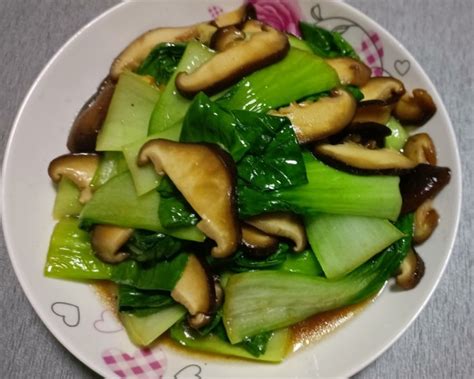 精制香菇青菜炒制食谱 3