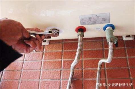 冬天热水器冻住无热水快速解冻方法 2