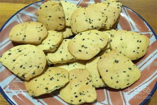 烤箱制作鸡蛋饼干的简易方法 3