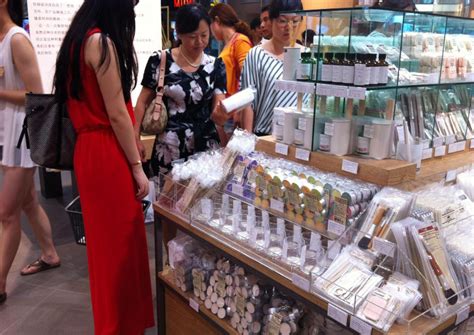 开设化妆品店的全面指南 4