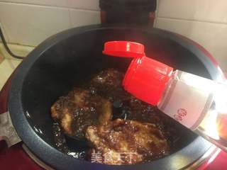 红烧大排的美味秘诀：轻松学会家常做法 4