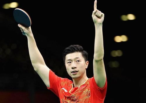 打乒乓球前的小习惯：为何选手们总爱吹一下球拍？ 1
