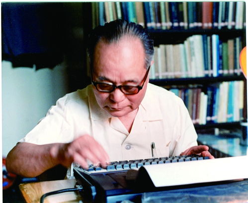 钱学森和邓稼先的详细资料是什么？ 2