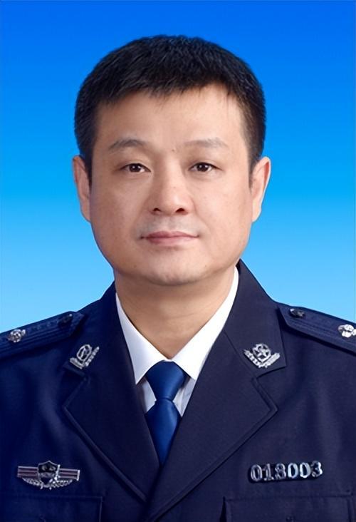 淮南市公安局现任局长是谁 3