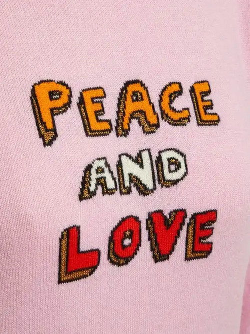 女生口中的“Peace and Love”：究竟藏着怎样的温柔心声？ 4