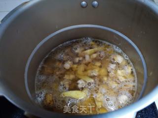 怎样制作正宗的清炖土鸡？ 3