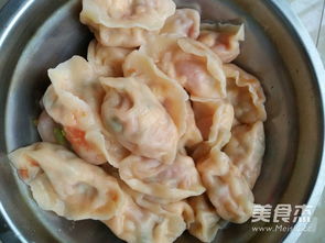 超详细！西红柿水饺的家常制作方法 1