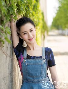 《微微一笑很倾城》中小雨妖妖角色的饰演者是谁？ 2