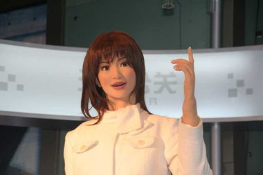 揭秘！《天生一对》中杨千嬅在地铁站听到的那首英文歌叫什么？ 4