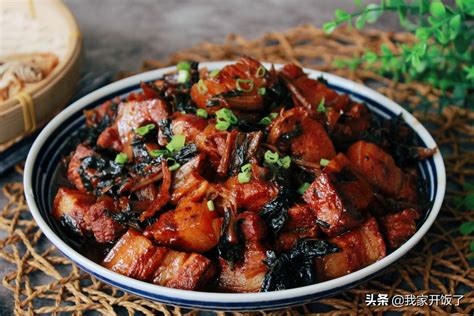 经典梅干菜烧肉制作教程 3