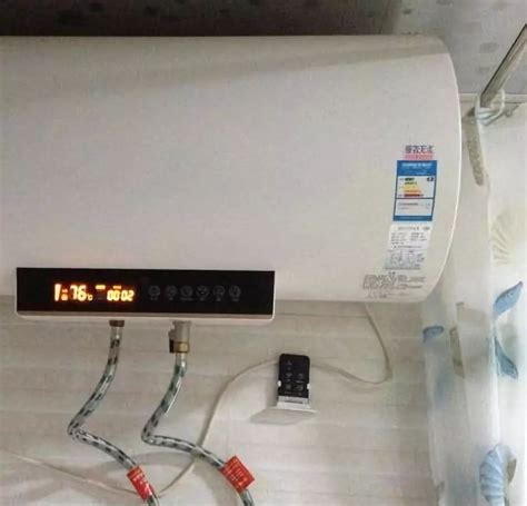 冬天热水器冻住无热水快速解冻方法 3