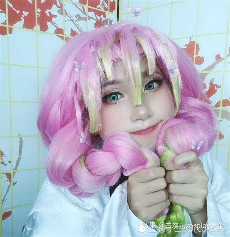 解锁Cosplay魅力：专业化妆技巧大揭秘 4