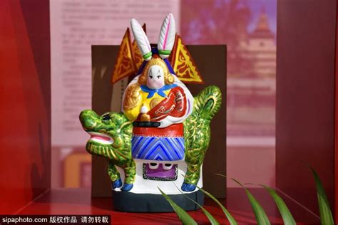 北京哪里能找到正宗兔儿爷售卖？ 3